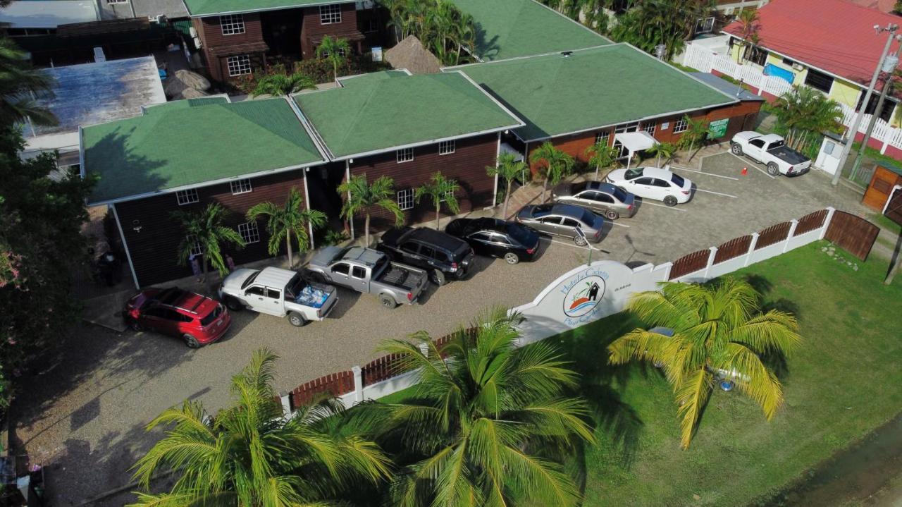 Hotel Playa Caribe Tela Extérieur photo