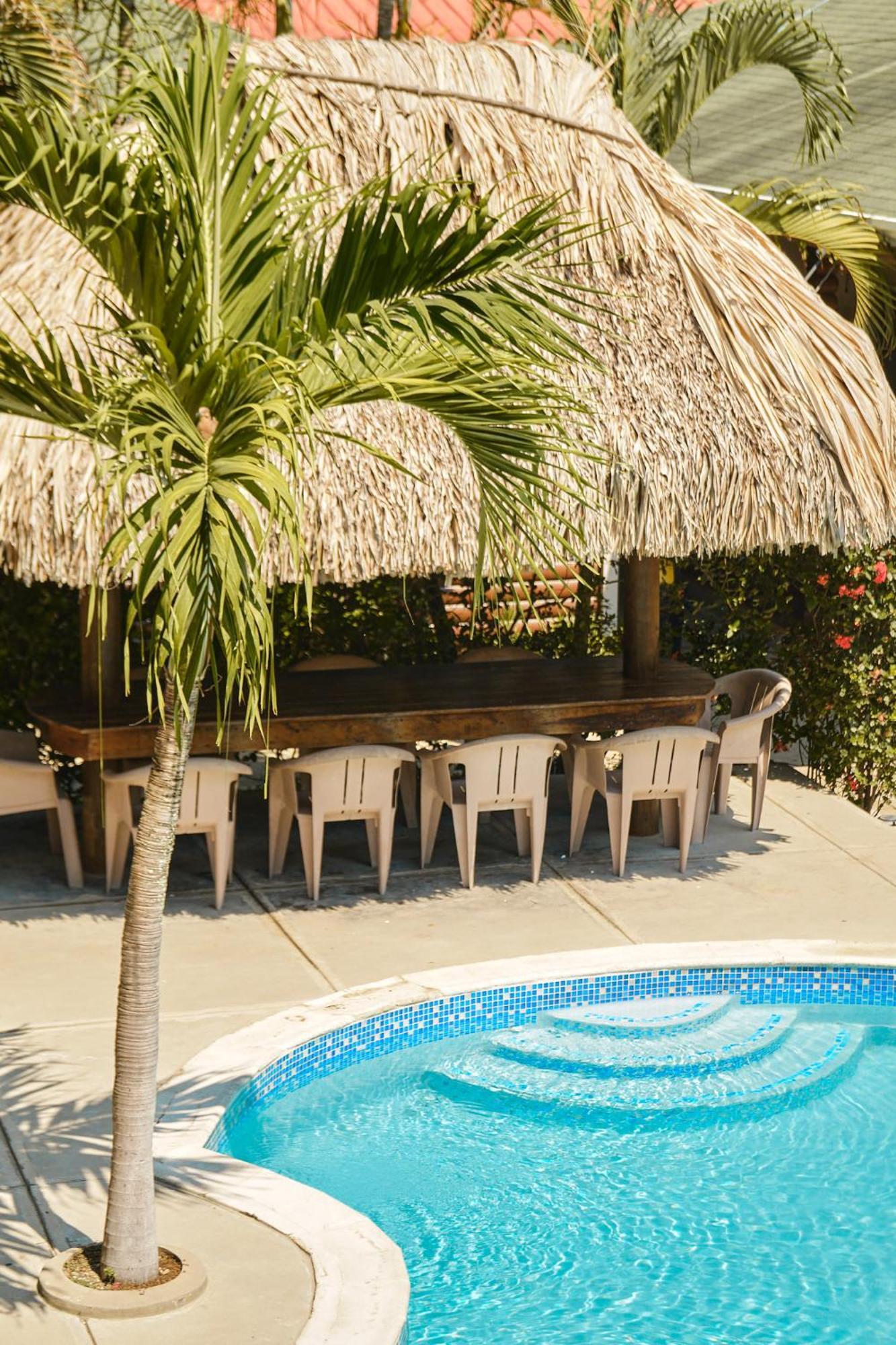 Hotel Playa Caribe Tela Extérieur photo