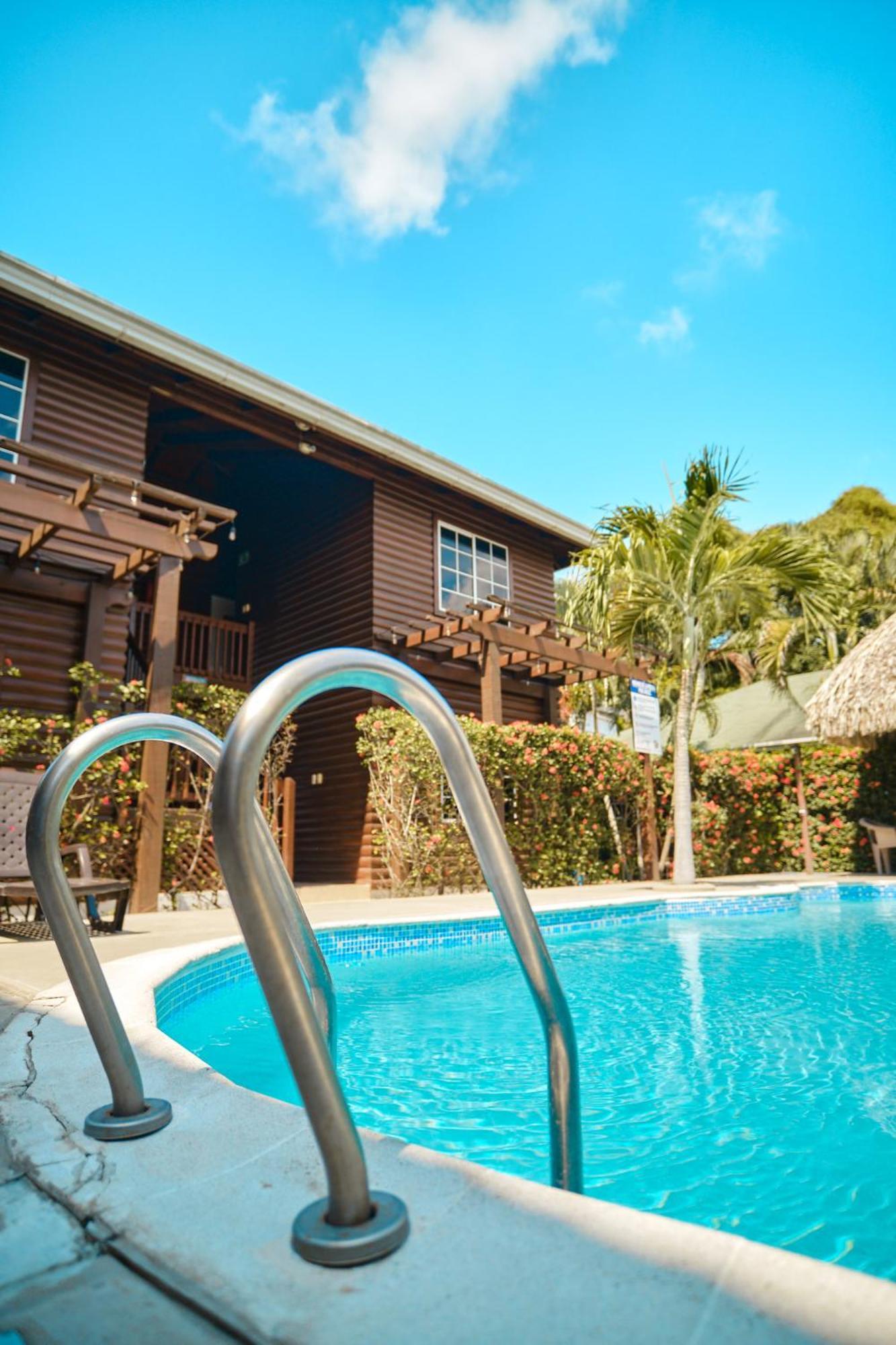 Hotel Playa Caribe Tela Extérieur photo